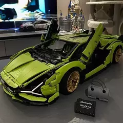 Carro em miniatura LEGO 42115 Technic Lamborghini Sián FKP 37 3.696 peças