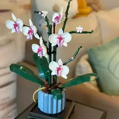 Imagem do LEGO 10311 Orquídea 608 peças