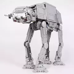 Kit De Construção Lego Star Wars At-at 75288 Com 6 Minifigure