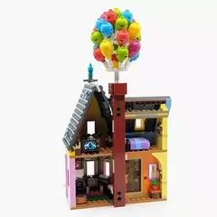 43217 LEGO Disney e Pixar Casa de Up - Altas Aventuras 598 Peças