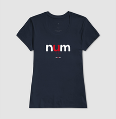 Imagem do NUM – Camiseta Algodão 30.1 (Cores Escuras – Masculina e Feminina)