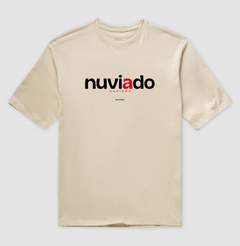 NUVIADO – Camiseta Oversized Unissex (Off White e Areia)