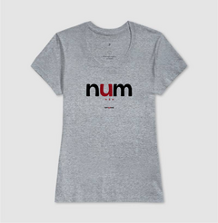 Imagem do NUM – Camiseta Algodão 30.1 (Cores Claras – Masculina e Feminina)