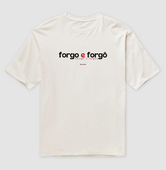 FORGO E FORGÔ – Camiseta Oversized Unissex (Off White e Areia) na internet