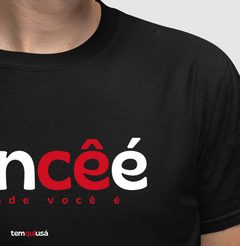 DONCÊÉ – Camiseta Algodão 30.1 (Cores Escuras – Masculina e Feminina) - Tem Qui Usá