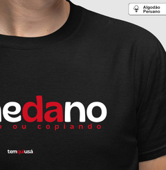 REMEDANO – Camiseta Algodão Peruano (Cores Escuras – Masculina e Feminina) - comprar online