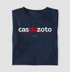 CASDUZOTO – Camiseta Algodão 30.1 (Cores Escuras – Masculina e Feminina) - Tem Qui Usá