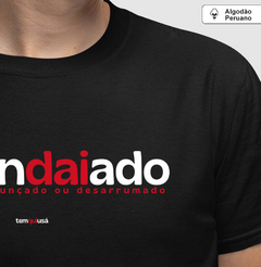 ESGANDAIADO – Camiseta Algodão Peruano (Cores Escuras – Masculina e Feminina) na internet