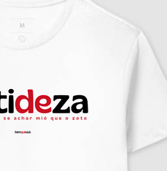 MITIDEZA – Camiseta Algodão 30.1 (Cores Claras – Masculina e Feminina)