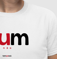 Imagem do NUM – Camiseta Algodão 30.1 (Cores Claras – Masculina e Feminina)