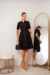 Vestido Midi mangas curtas, botões frontais e faixa - comprar online