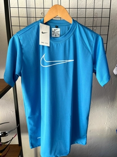 Imagem do Camisa Nk Vazado - Dry Fit