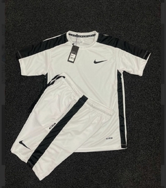 Conjunto Nk Recorte Faixa - Dry Fit - comprar online