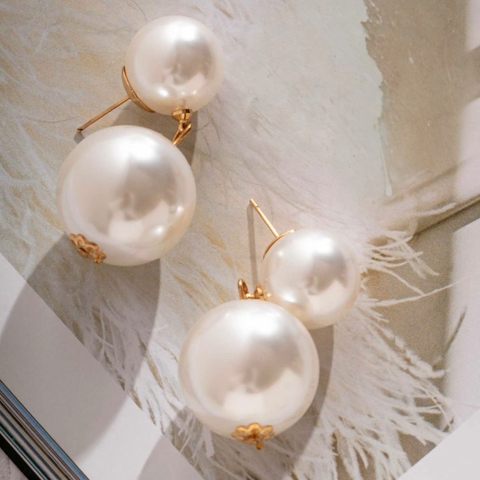 BRINCO DUAS PEROLAS G