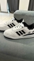 Adidas Forum Black (020) en internet