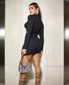 Imagem do Conjunto Feminino Cropped Manga Longa e Saia Curta com Zíper em Ribana Canelada