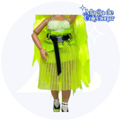 Boneca Rainbow High - Karma Nichols! Fashion Doll! na internet