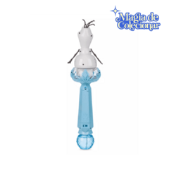 Varinha Colecionável Disney Store - Olaf Musical Light-Up Snow Wand – Frozen - comprar online