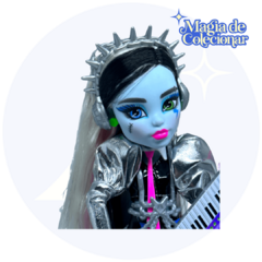Boneca Monster High Amped Up Frankie Stein! Rockstar! Mattel na internet