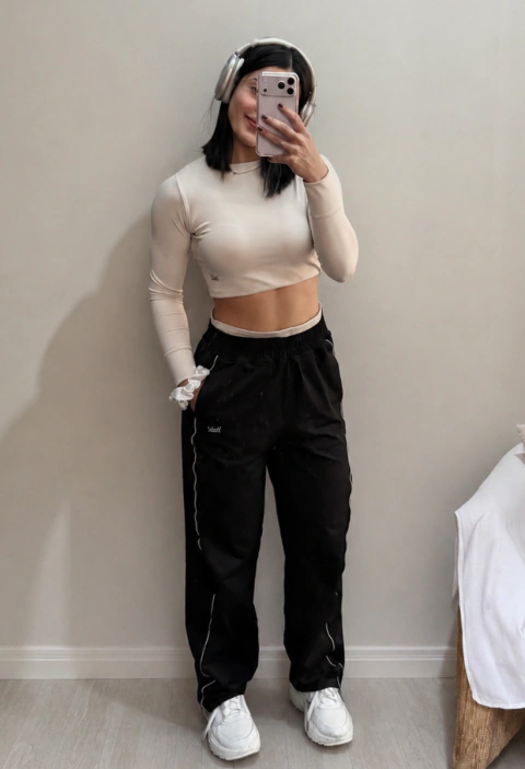 Ease Pants Black