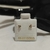 Broquel Mini Trébol Bisel – Oro de 10 KT