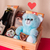 Cesta de Presente com Urso Azul e Chocolates para o Dia dos Namorados na internet