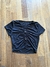 REMERA CON BROCHES DE CORAZONES