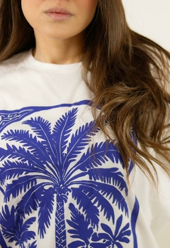 MAX FEMININA OVERSIZED COQUEIRINHO - Lumiar Solar
