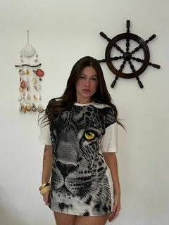 MAX FEMININA OVERSIZED FELINA - comprar online