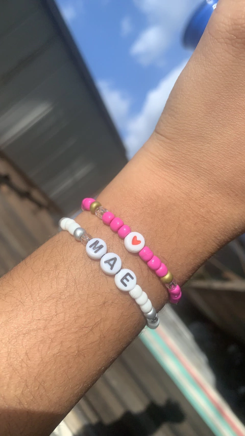 Pulseira "MÃE Amor Infinito" – Edição Especial Dia das Mães