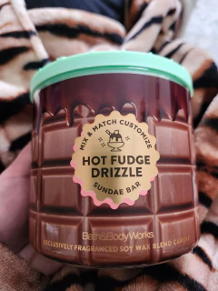 Vela 3 Pavios Hot Fudge Drizzle - comprar online