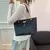 Nova presbiopia bolsa textura de couro macio grande capacidade bolsa feminina co - comprar online