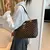 Imagem do Nova presbiopia bolsa textura de couro macio grande capacidade bolsa feminina co