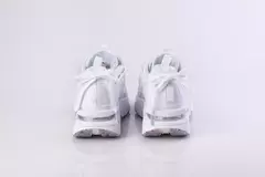 Zapas tipo Furyosa blancas en internet