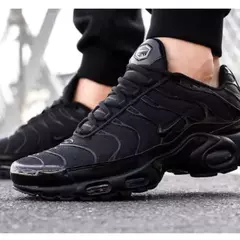 Zapas tipo Air Max One Plus Triple Black - comprar online