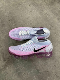 Vapor rosas y violeta