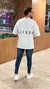 Camiseta Oversized La Capa na internet