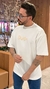 Camiseta Oversized Dubliin logo bege - comprar online