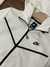 Conjunto Nike Tech Fleece - Branco com preto - loja online