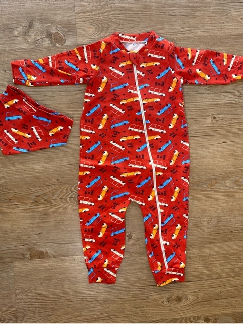 Macacão Zíper Premium Vermelho Carros - comprar online