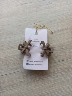 Mini Broches Moño en internet