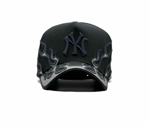 Gorra NY flamas