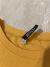Remera mostaza Le Utthe (Usada) - comprar online