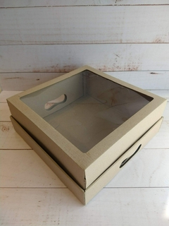 CAJA DESAYUNO 25X25X12CM - MICROCORRUGADO MARRÓN- 5029 en internet