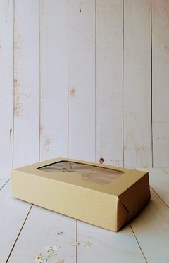 CAJA MUMM 31x20x7- CON VISOR - MICROCORRUGADO MARRÓN- 5012 - comprar online