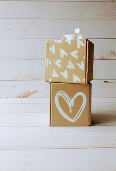 CAJA BOLSA CORAZÓN 11X11X11CM- MULTIPROPÓSITO A- 3016