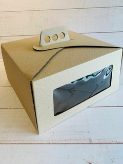 CAJA TORTA 33X33X15CM CON VISOR- MICROCORRUGADO MARRON- 5018A - comprar online