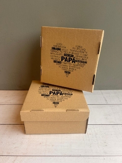 CAJA 18,5×19,5×9,3CM MULTIPROPISTO C- FELIZ DIA PAPÁ - 9018 - comprar online