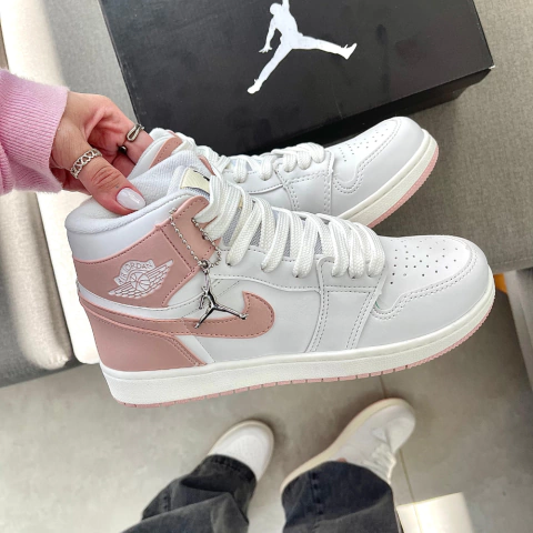 Bota Nike Air Jordan