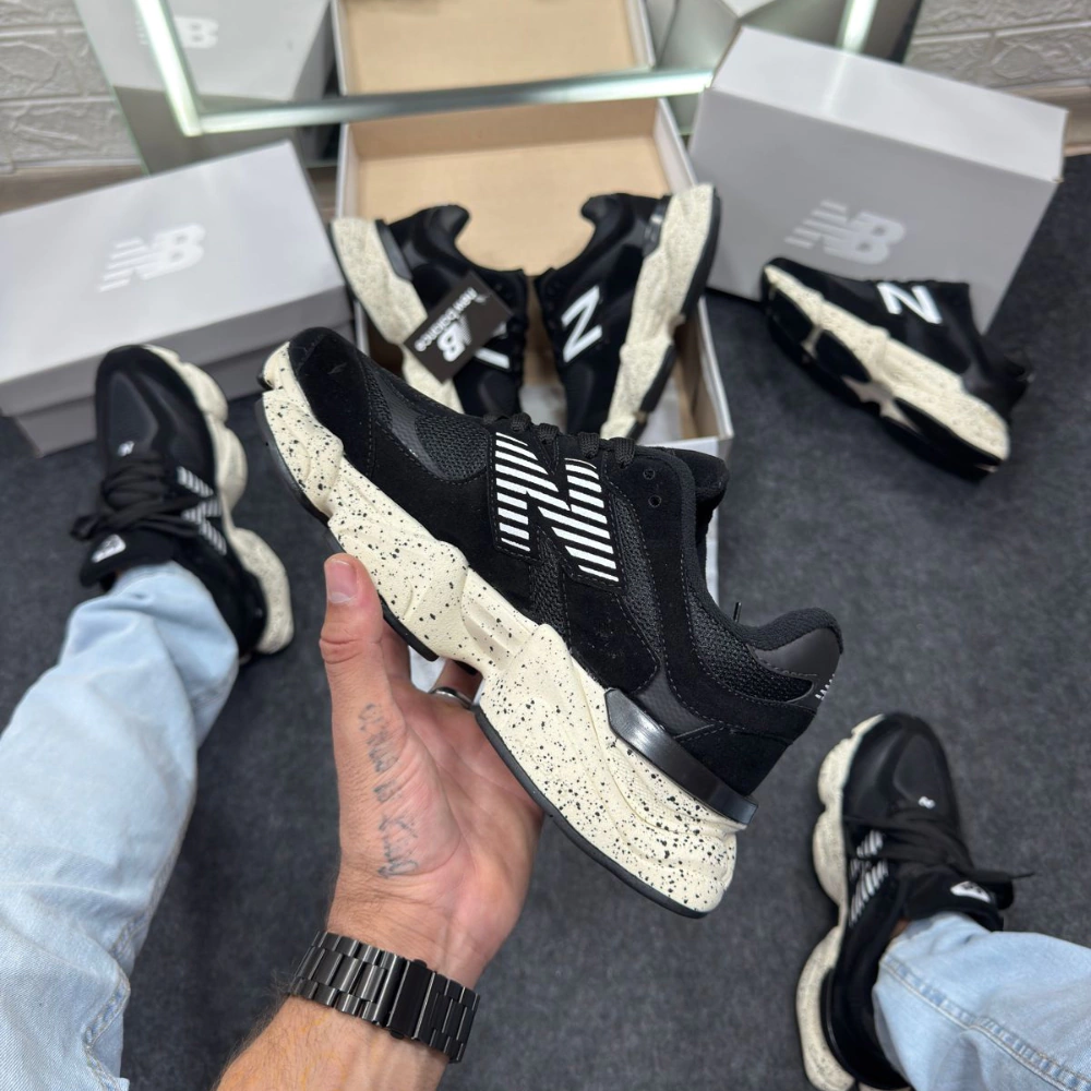 New Balance 9060 Preto e Branco
